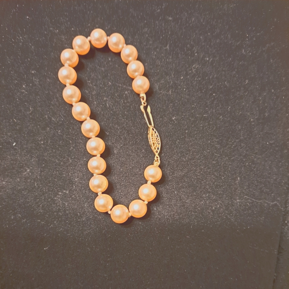 Pearl Bracelet